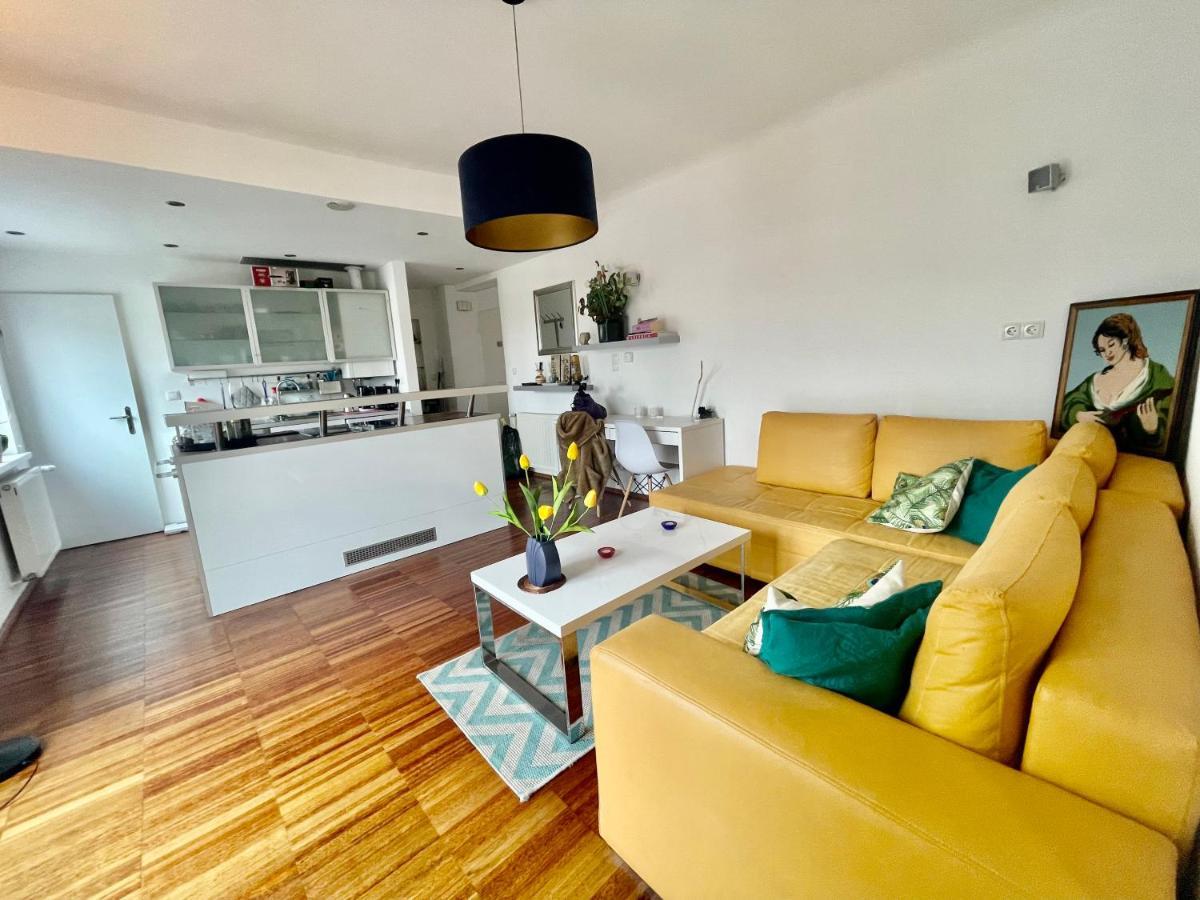 Cosy Flat With Huge Terrasse! Long Or Shortterm Daire Viyana Dış mekan fotoğraf